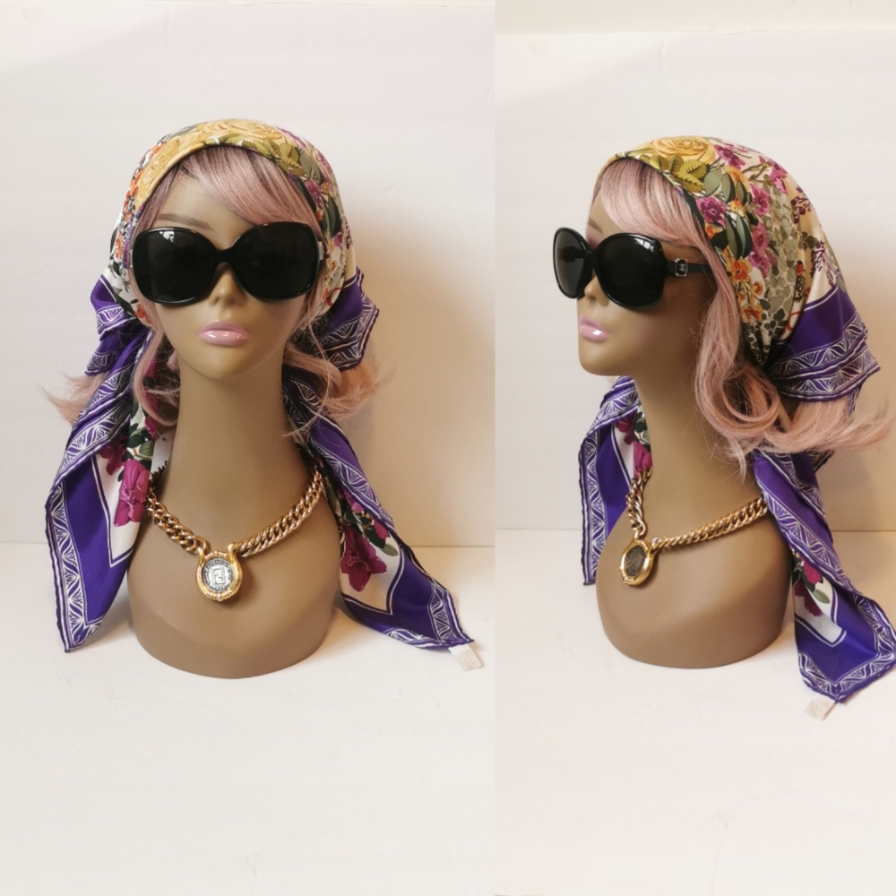 Vintage GUCCI silk scarf - Picture 7 of 10